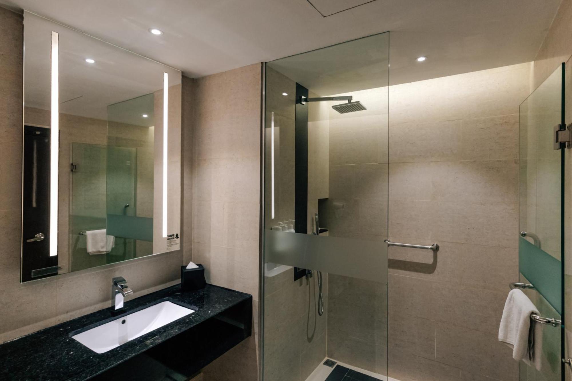Swiss-Belhotel Harbour Bay Nagoya Extérieur photo